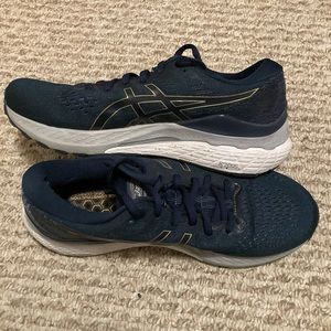 ASICS Gel-Kayano 27